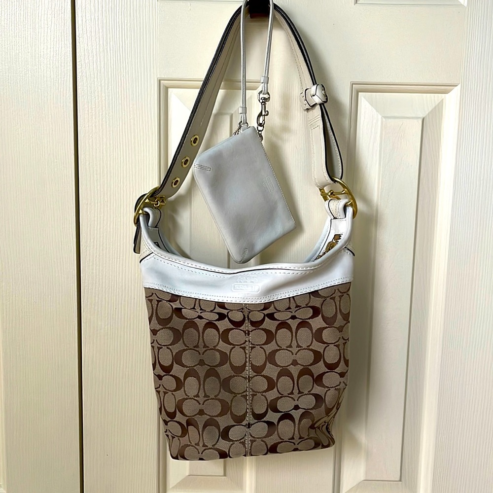 White Coach logo hobo + wristlet